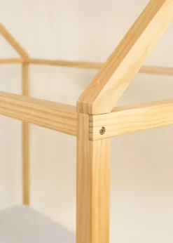 Coco Village House structure - Natural Wood