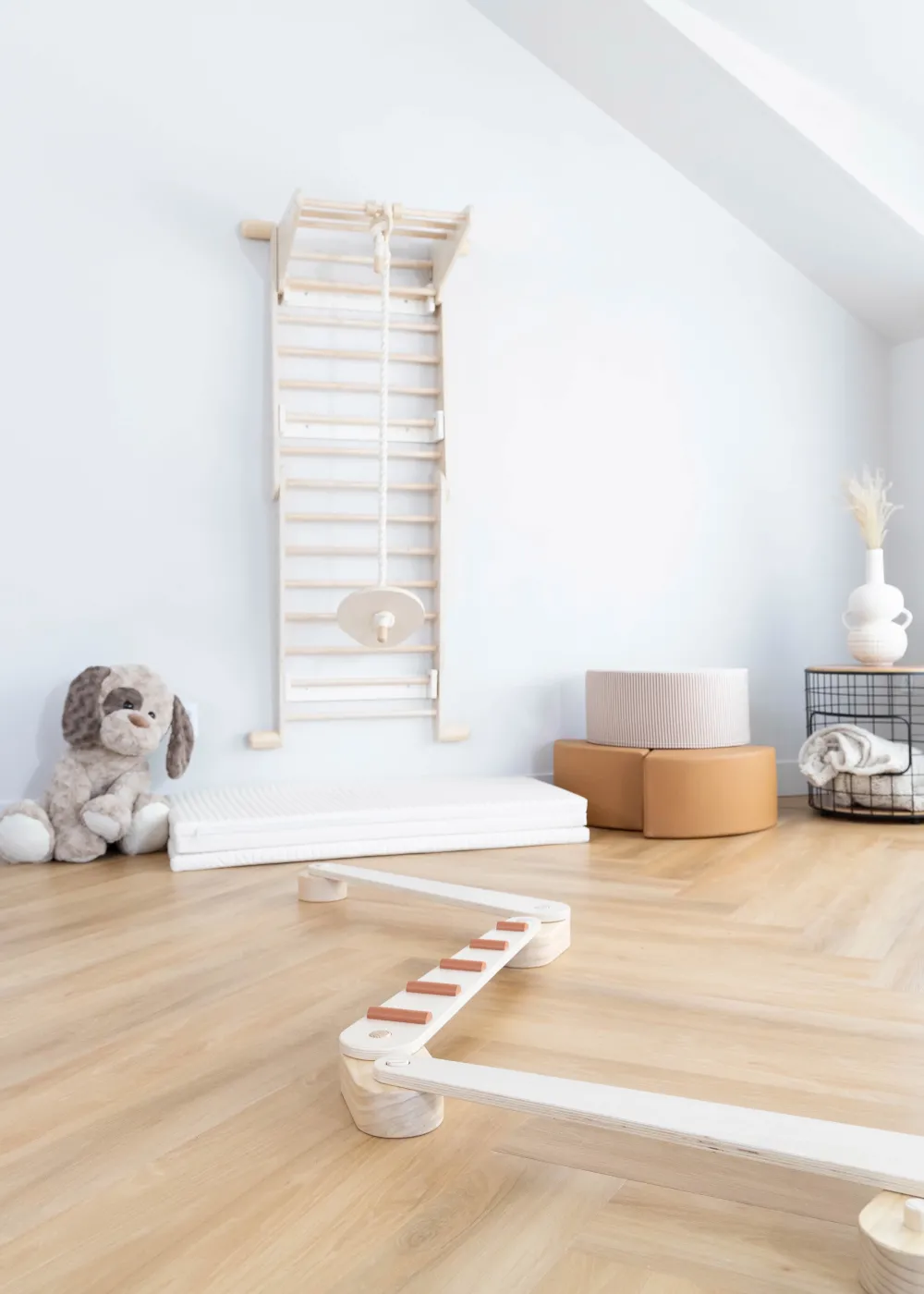 Coco Village Swing for Swedish Wall Climber