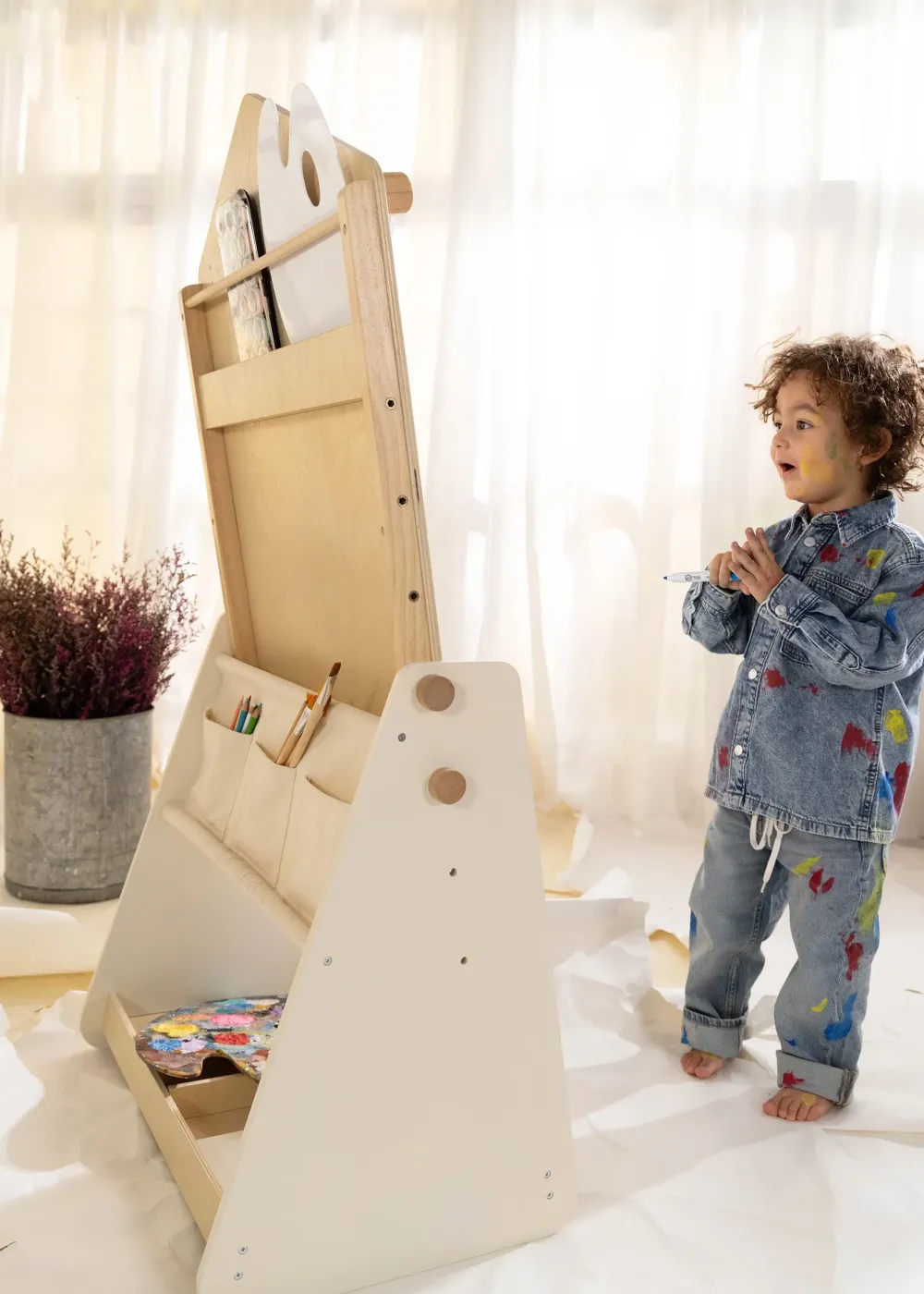 Coco Village Wooden Art Easel