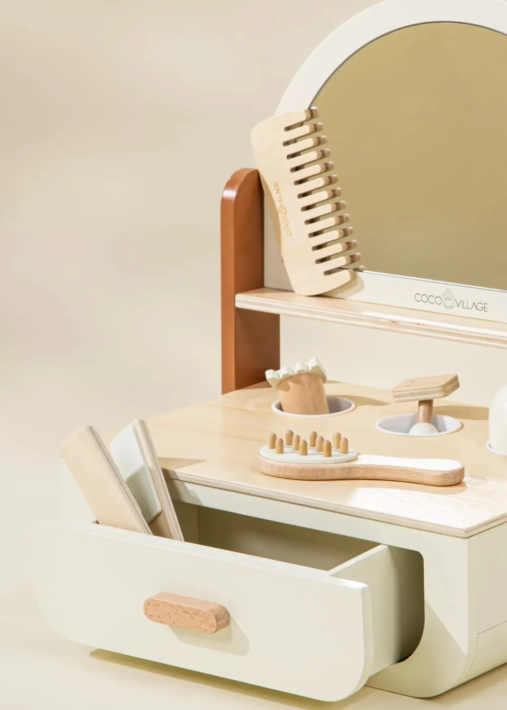 Coco Village Wooden Beauty Station
