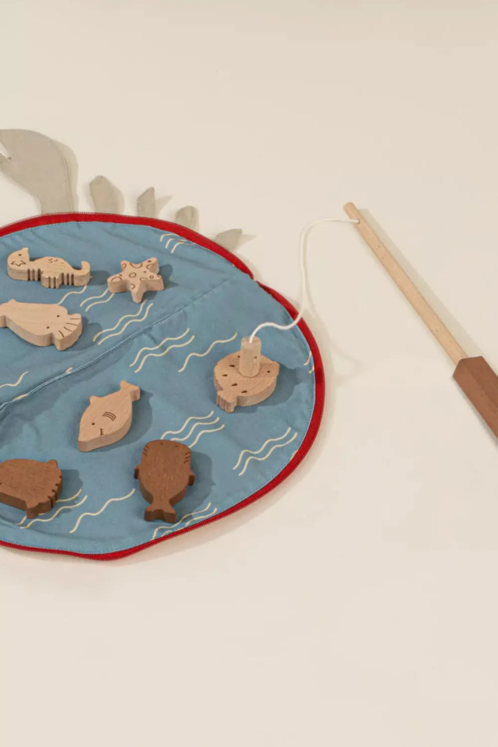 Coco Village Wooden Fishing Game with Bag
