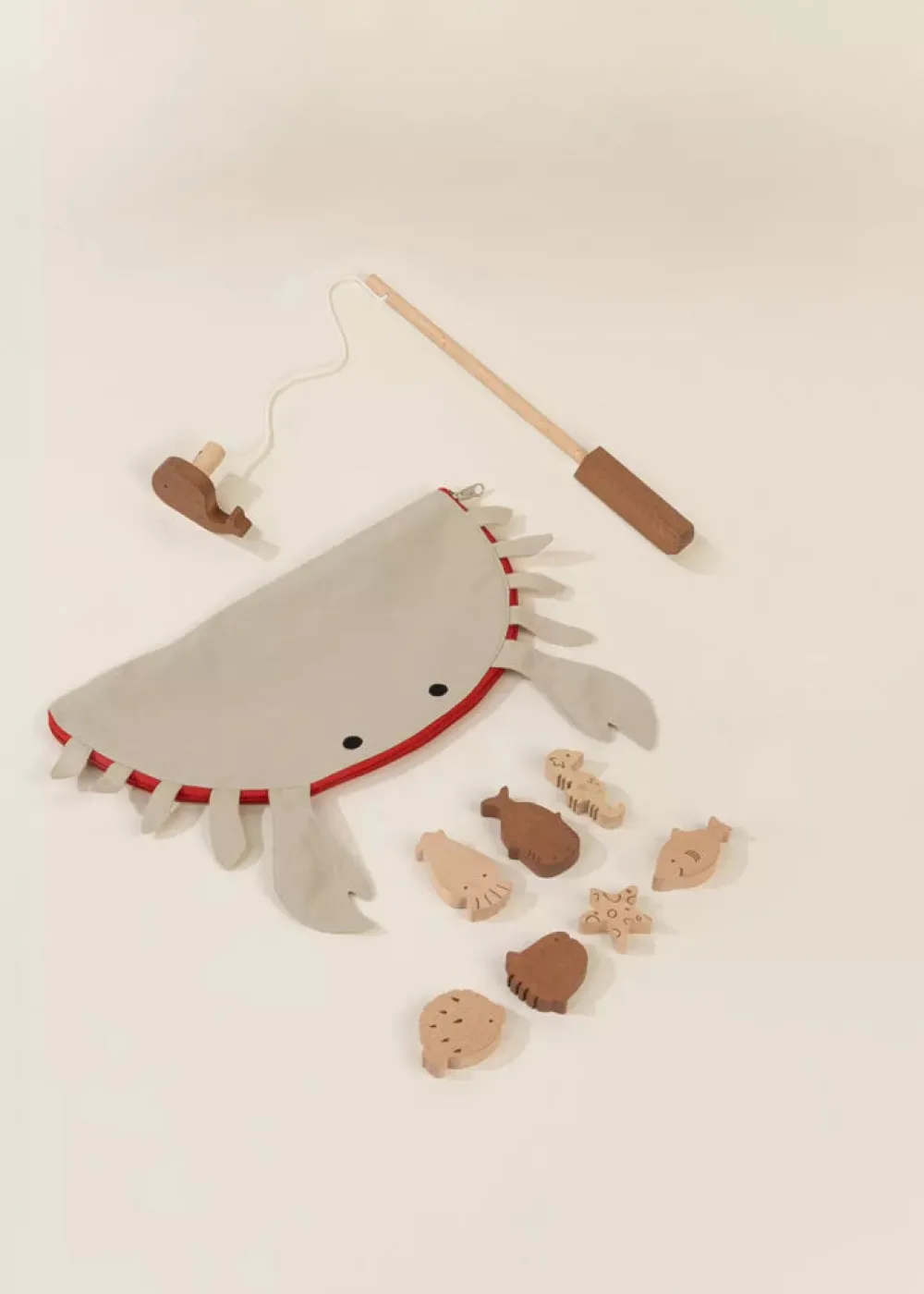 Coco Village Wooden Fishing Game with Bag